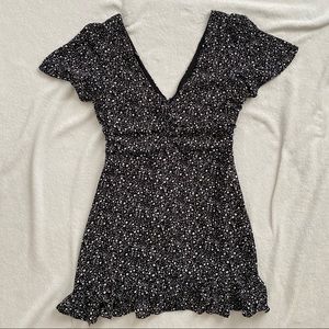 MODERN CHIC BLACK FLORAL MINI EVENING DRESS 🖤